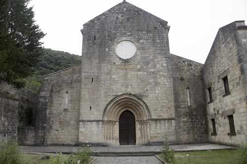 Fachada occidental de la iglesia de Irantzu